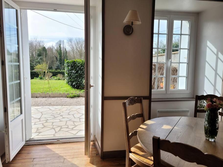 Maison Au Calme A 2 Pas Du Port Cancale Ngoại thất bức ảnh